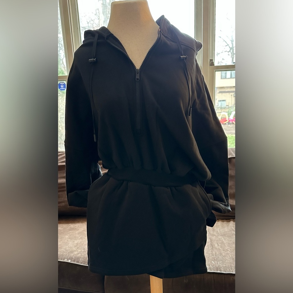Popflex Game Day dress black small/medium side pockets NWT